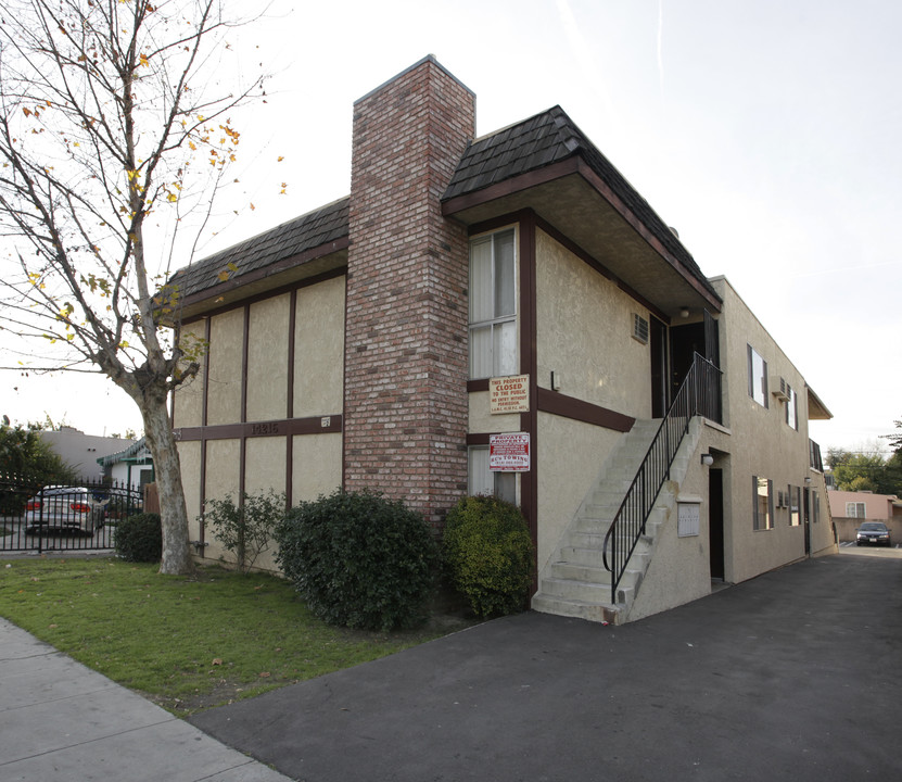 14216 Erwin St in Van Nuys, CA - Building Photo