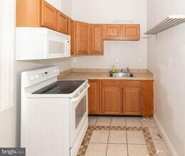 31 N Paca St in Baltimore, MD - Building Photo - Building Photo