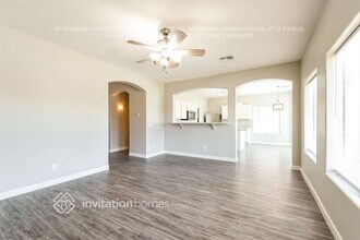 3841 W Rushmore Dr in New River, AZ - Building Photo - Building Photo