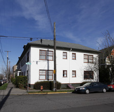 The Albert in Portland, OR - Building Photo - Building Photo