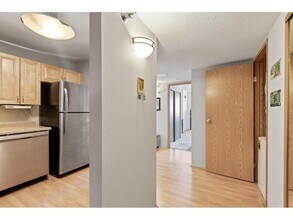 78 10th St E in St. Paul, MN - Building Photo - Building Photo