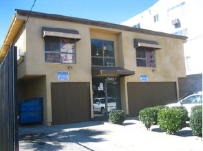 Cedros Apartments in Panorama City, CA - Building Photo - Building Photo