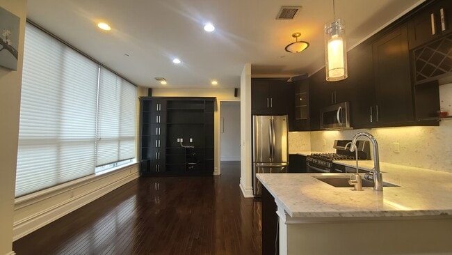 3121 Central Ave, Unit 2