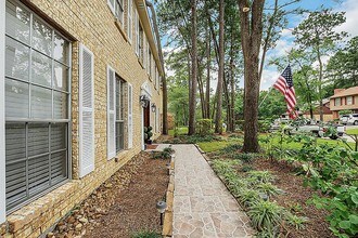 11 Berryfrost Ln in Spring, TX - Building Photo - Building Photo
