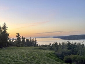 3355 Saratoga Rd in Langley, WA - Building Photo - Building Photo