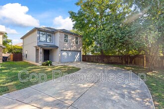 1 Dunthorte Ln in San Antonio, TX - Building Photo - Building Photo