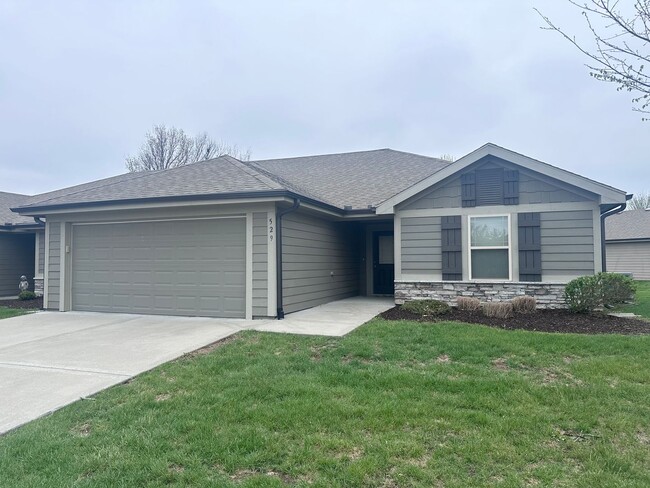 property at 529 SE Maple Dr