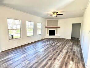 122 Ted's Trail in Trenton, KY - Building Photo - Building Photo