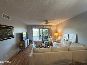 9264 W Morrow Dr in Peoria, AZ - Building Photo - Building Photo