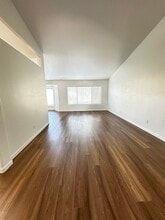 532 W Villa Rita Dr in Phoenix, AZ - Building Photo - Building Photo