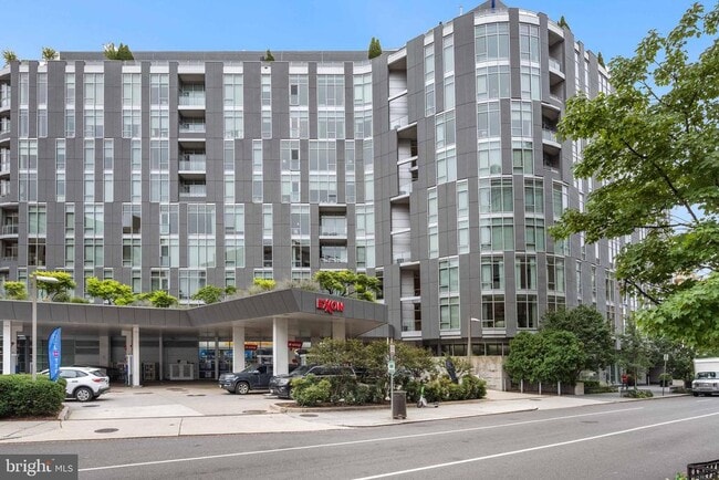 property at 1177 22nd St NW