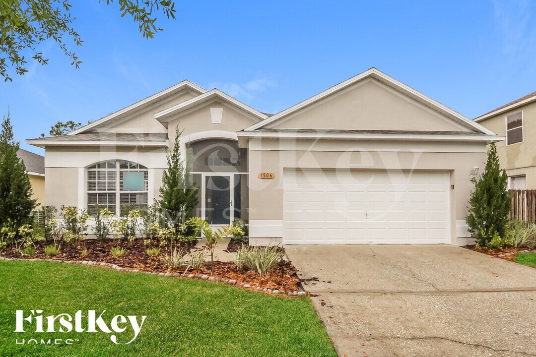 1506 Nestlewood Trail in Orlando, FL - Foto de edificio