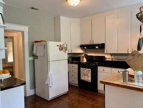 801 Maupas Ave in Savannah, GA - Building Photo - Building Photo