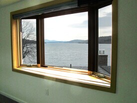 61 Pleasant St, Unit A in Meredith, NH - Building Photo