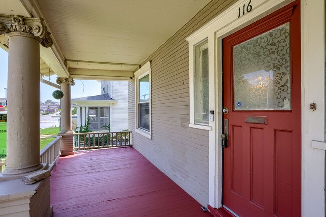116.5 N 40th St in Omaha, NE - Building Photo - Building Photo