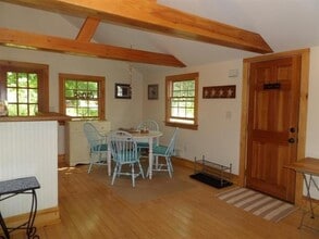 110 Clark Rd in Rye, NH - Building Photo - Building Photo