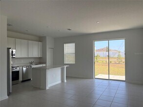 2951 Savoir in Davenport, FL - Building Photo - Building Photo
