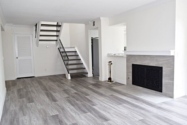 property at 8821 Via Andar