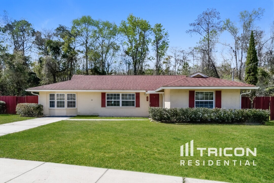 569 Aquarius Concourse in Orange Park, FL - Building Photo