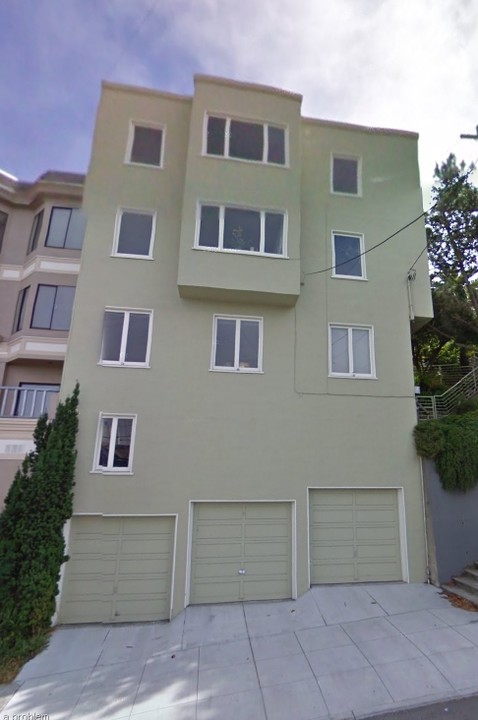 401 Douglass St in San Francisco, CA - Building Photo