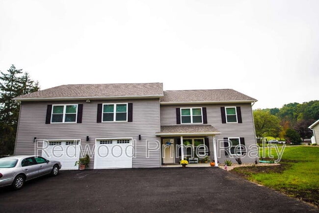 property at 2321 Smoke Dr