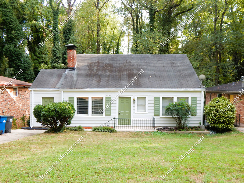 2380 Jefferson Terrace in Atlanta, GA - Building Photo