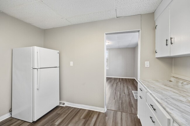 811 Sherman Ave in Irwin, PA - Building Photo - Building Photo