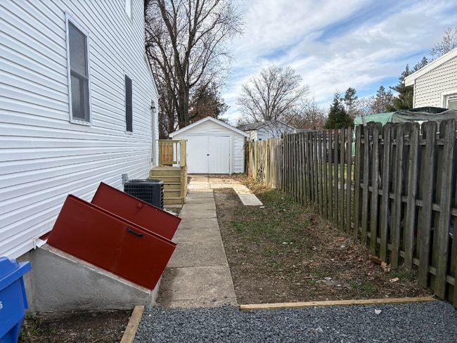 228 Delaware Ave in fieldsboro, NJ - Foto de edificio - Building Photo