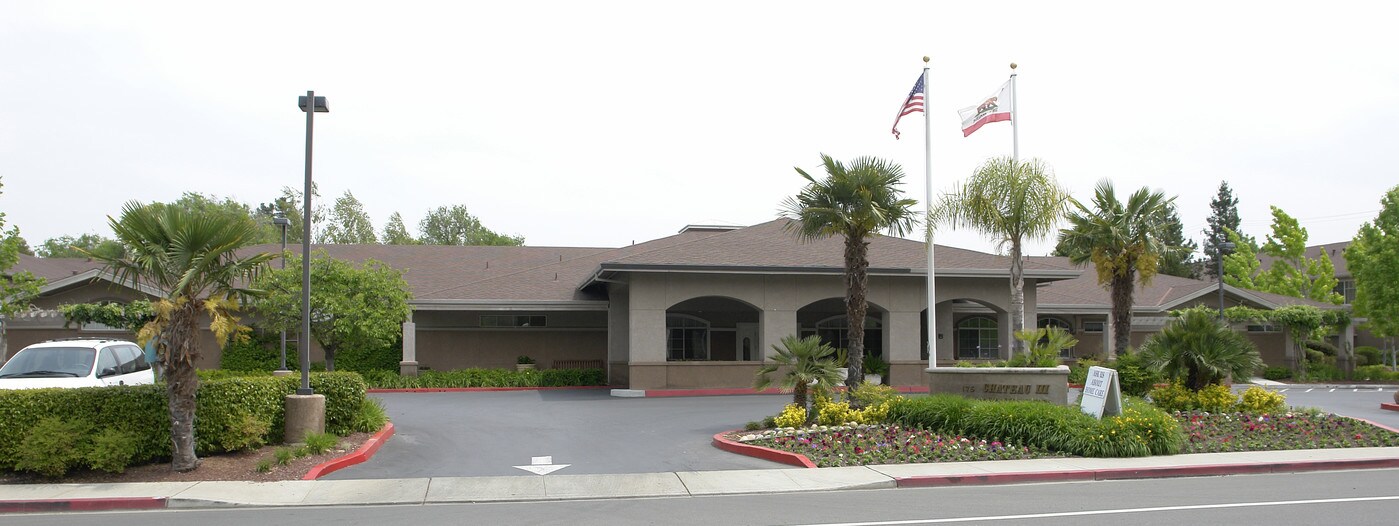 Carlton Senior Living in Pleasant Hill, CA - Building Photo