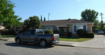 638-642 Jasper St in San Jose, CA - Building Photo