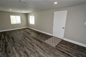 5210 Chattahoochee St in Flowery Branch, GA - Building Photo - Building Photo