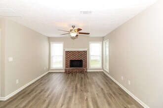 845 Simon Ive Dr in Lawrenceville, GA - Building Photo - Building Photo