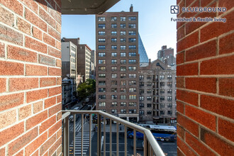 101 W 15th St in New York, NY - Building Photo - Building Photo