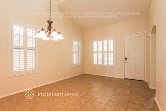 15125 W Aster Dr in Surprise, AZ - Foto de edificio - Building Photo