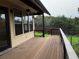 509 Cuernavaca Dr N in Austin, TX - Building Photo