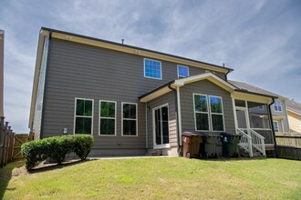 1600 Drift Falls Ln in Wendell, NC - Foto de edificio - Building Photo