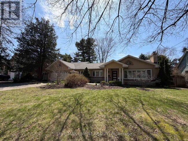 964 Parkland Ave in Mississauga, ON - Building Photo - Building Photo