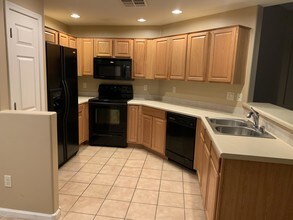 14000 N 94th St-Unit -1169 in Scottsdale, AZ - Building Photo - Building Photo