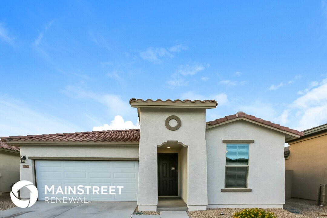 2743 W Apollo Rd in Phoenix, AZ - Building Photo