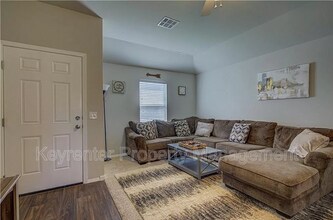 7613 Lipizzan Rd in Oklahoma City, OK - Building Photo - Building Photo