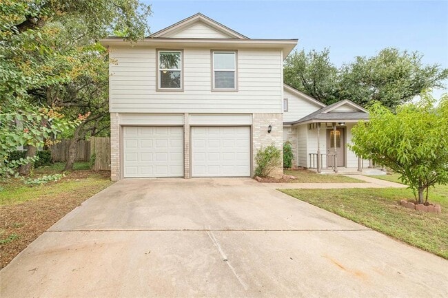 property at 605 Wild Briar Cv