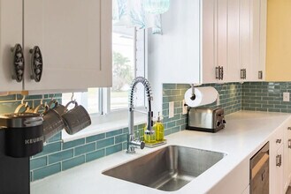 215 Richland Ave in Merritt Island, FL - Building Photo - Building Photo