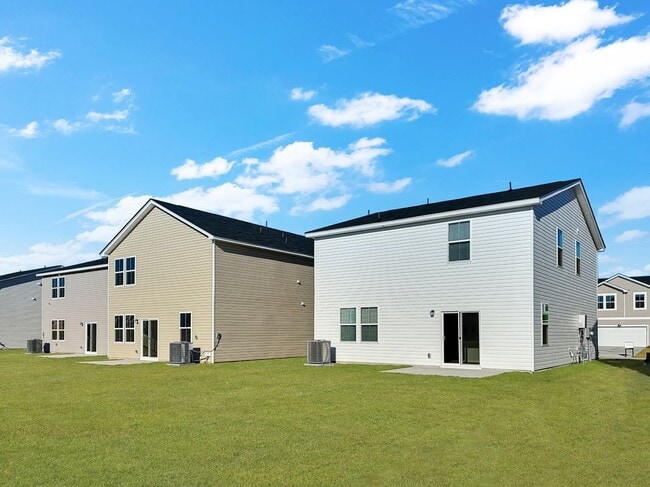 639 Culpepper St in Summerville, SC - Foto de edificio - Building Photo