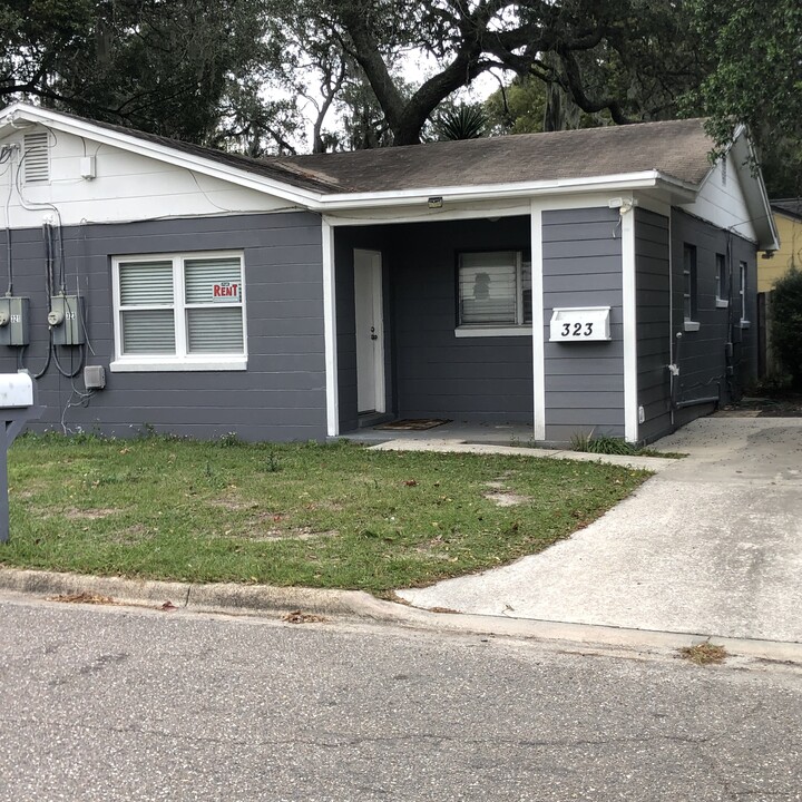 323 E 65th St, Unit 323 E 65th St in Jacksonville, FL - Building Photo