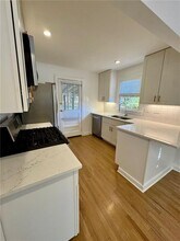 635 Valley Brook Rd in Scottdale, GA - Building Photo - Building Photo