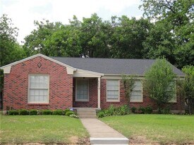 6259 Kenwood Ave in Dallas, TX - Building Photo