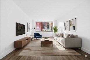 245 E 44th St in New York, NY - Building Photo