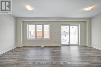 143-143 Ridge Rd in Cambridge, ON - Building Photo - Building Photo