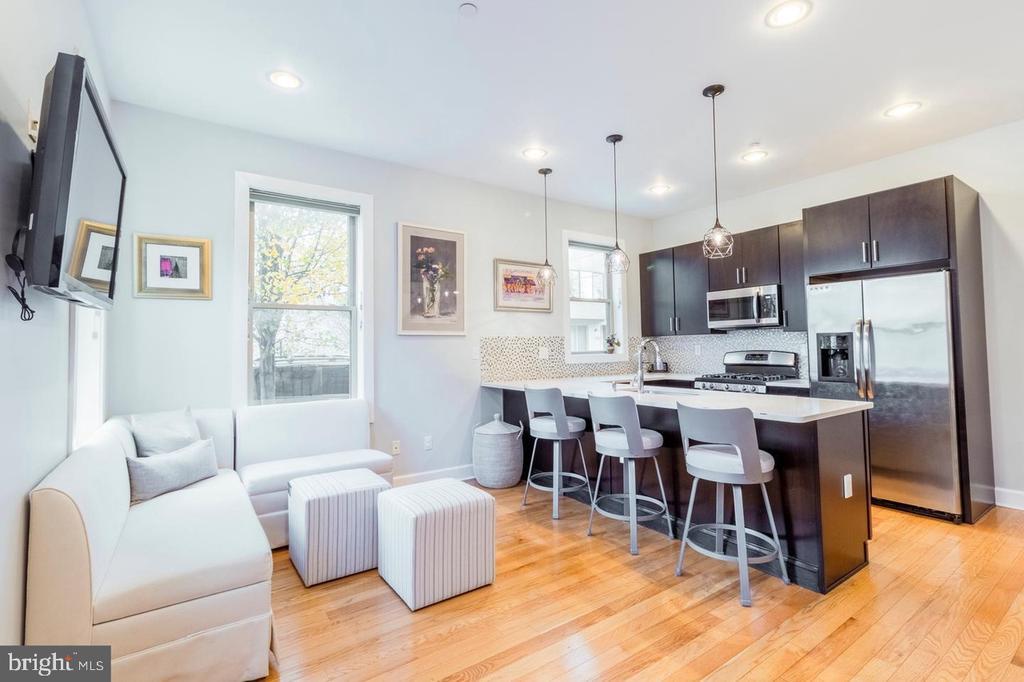 1001 S 18th St in Philadelphia, PA - Building Photo