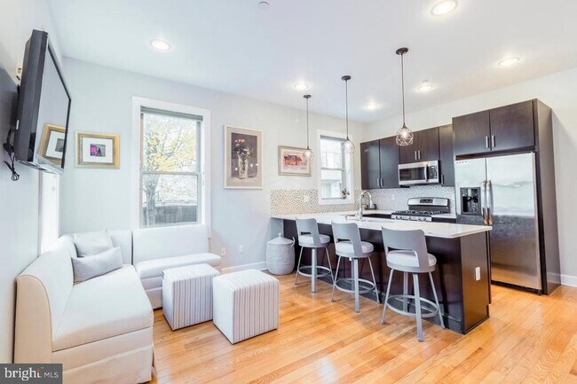 property at 1001 S 18th St